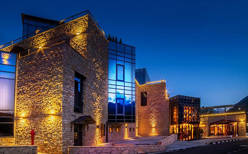 ნომრები 2 სტუმარზე საუზმით ყაზბეგში